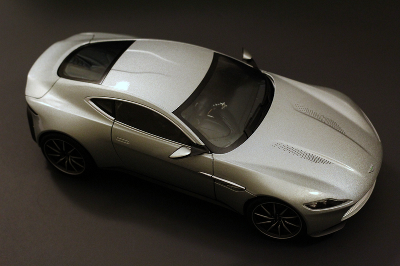 Illustration for article titled Hot Wheels Elite Aston Martin DB10 in 1:18 scale